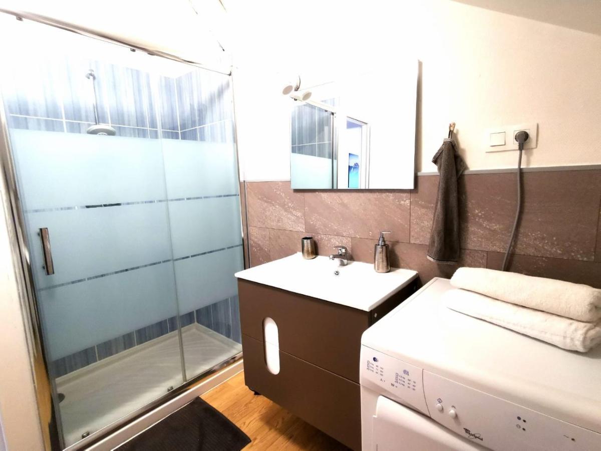 Appartement Coeur Centre-Ville Cosy Et Chaleureux Rue Carnot Chalons en Champagne Luaran gambar
